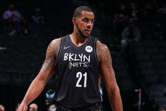 每到休赛期 每到休赛期