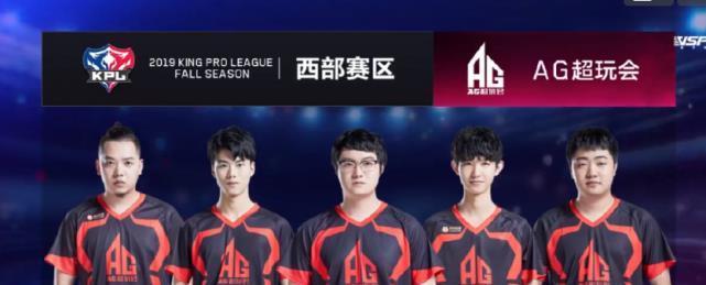 的双重拉扯